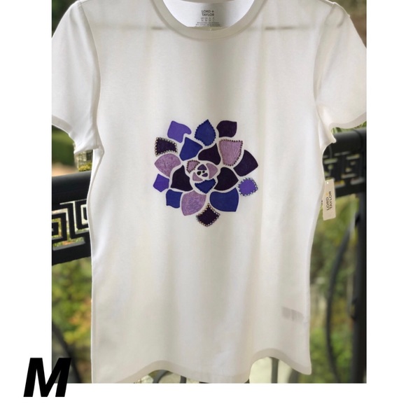 Hand Painted & designed T-shirt - Picture 2 of 4